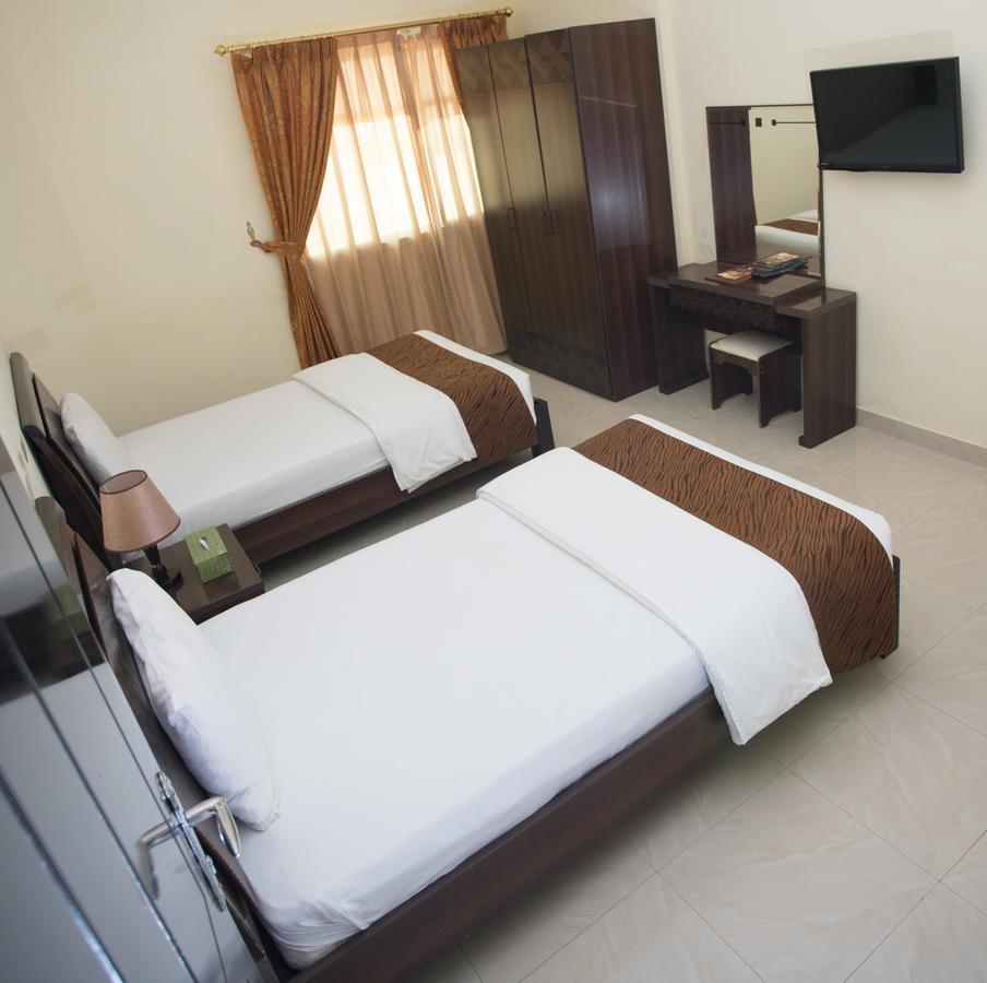 Tiger Home Hotel Apartments Muscat Ngoại thất bức ảnh