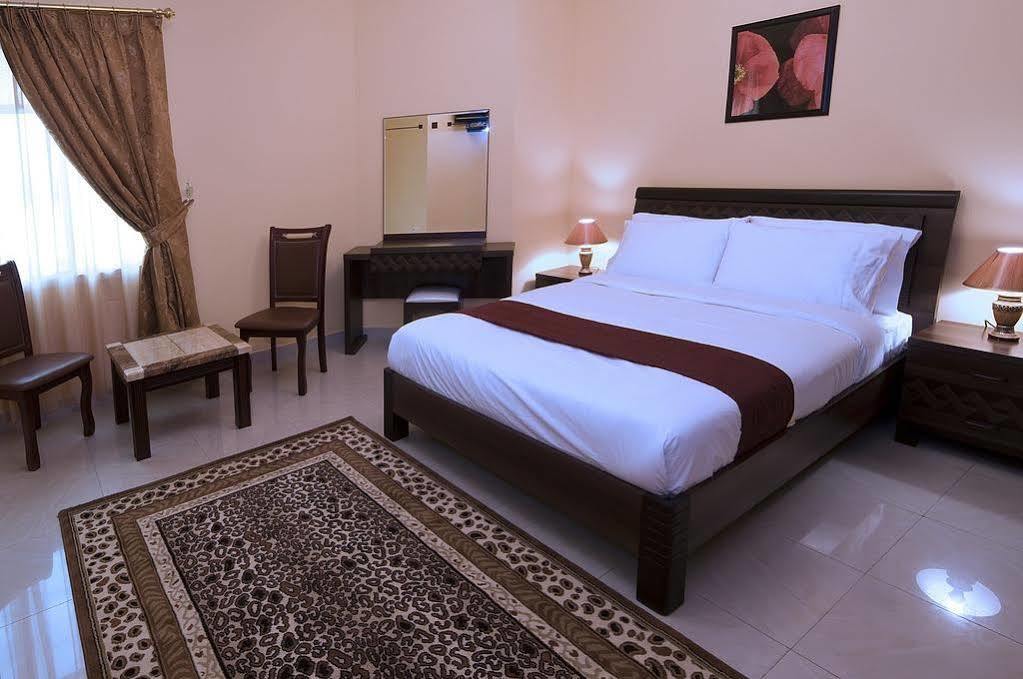 Tiger Home Hotel Apartments Muscat Ngoại thất bức ảnh