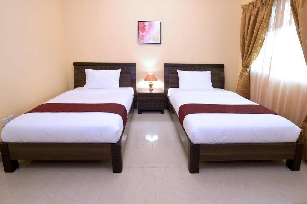 Tiger Home Hotel Apartments Muscat Ngoại thất bức ảnh